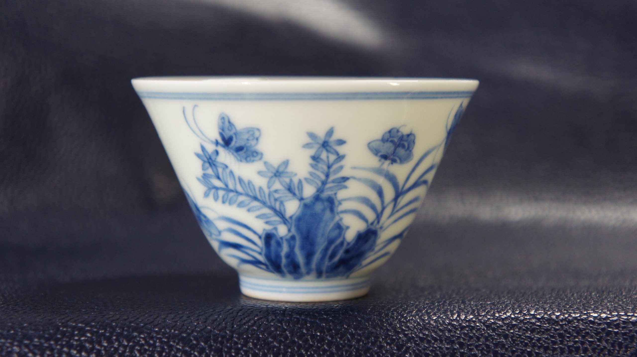 文卿草堂仿成化三秋杯封面